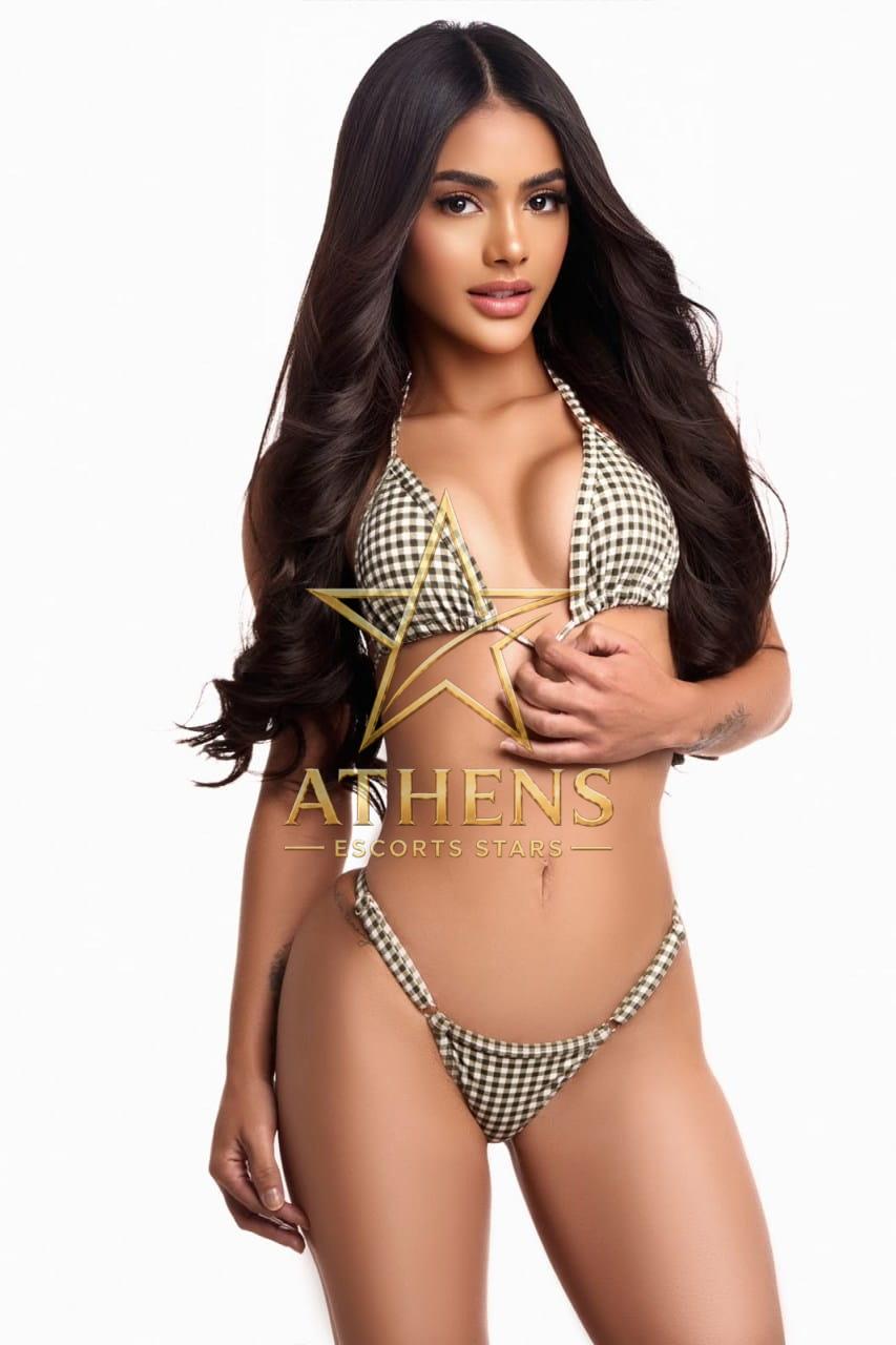 AURORA-ATHENS-ESCORT-STARS